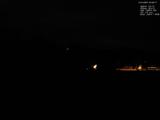23 : 08