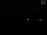 03 : 00