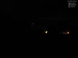 04 : 00