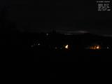 19 : 00