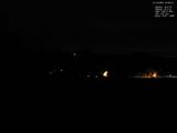 19 : 08