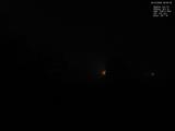 06 : 00