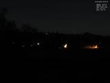 02 : 00