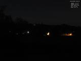 03 : 32