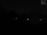 03 : 00