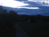 21 : 00