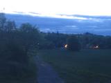 21 : 08
