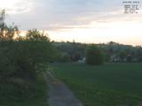 19 : 56