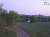 05 : 04