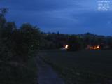 04 : 32