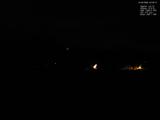 03 : 32