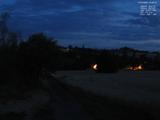 04 : 00