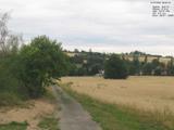 09 : 00