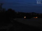 04 : 00