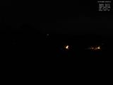 03 : 32