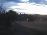22 : 00