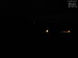 03 : 04