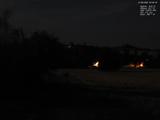 02 : 04