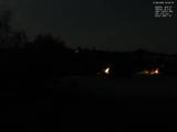 03 : 32