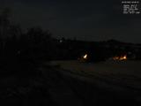 22 : 08