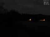 01 : 44