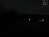 22 : 00