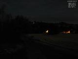 23 : 04