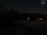 03 : 00