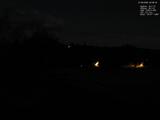 22 : 08