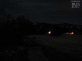 03 : 00