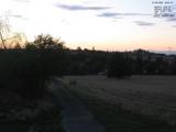19 : 52