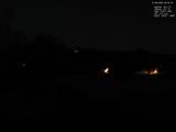 22 : 04