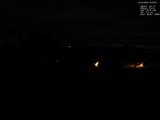 02 : 00