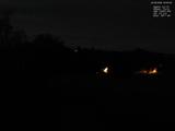 02 : 00