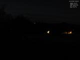 03 : 00