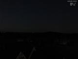 23 : 00