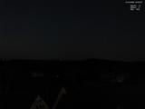 23 : 00