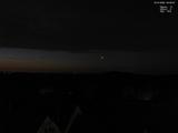 03 : 08