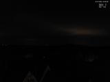 23 : 08