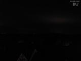 01 : 44