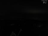 02 : 04