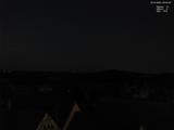 23 : 00