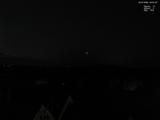 03 : 04