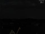 23 : 08