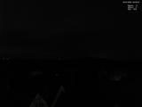03 : 08