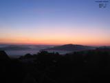 05 : 32