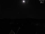 03 : 04
