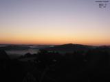 05 : 48