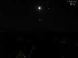 03 : 52
