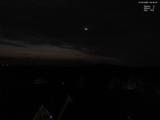04 : 44